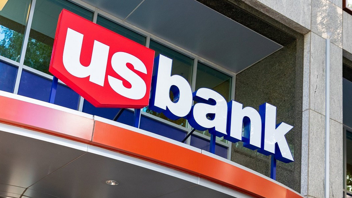 Photo of U.S. Bank branch sign